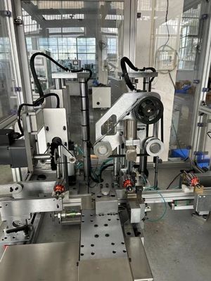 স্বয়ংক্রিয় উত্পাদন লাইনে কমিউটেটর টার্নিং মেশিন